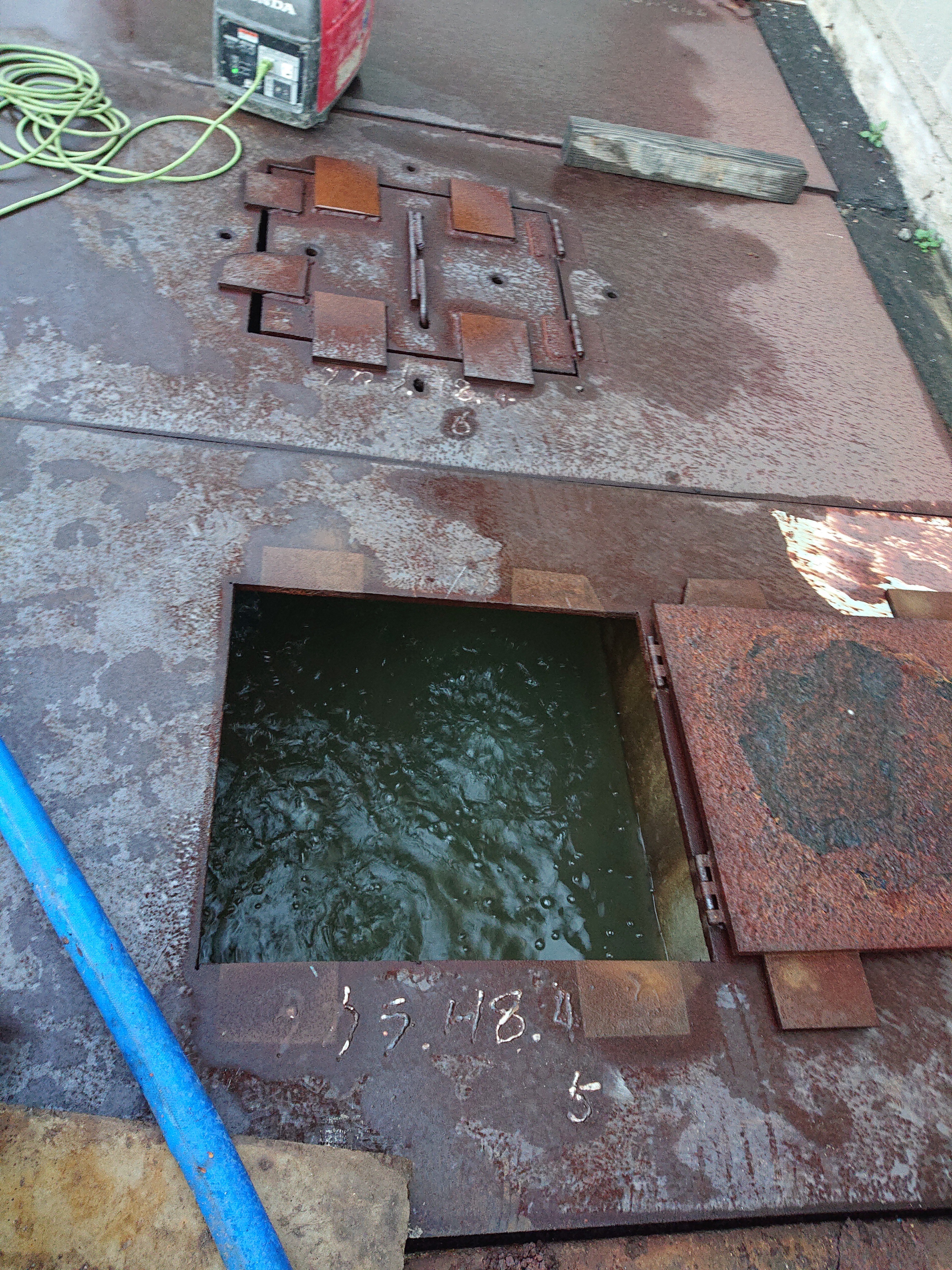 浄化槽の緊急修理